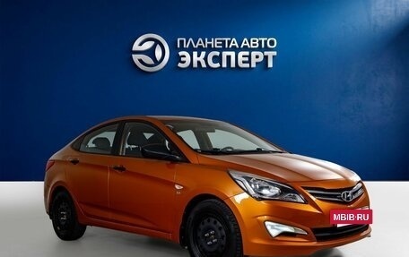 Hyundai Solaris II рестайлинг, 2014 год, 900 000 рублей, 3 фотография
