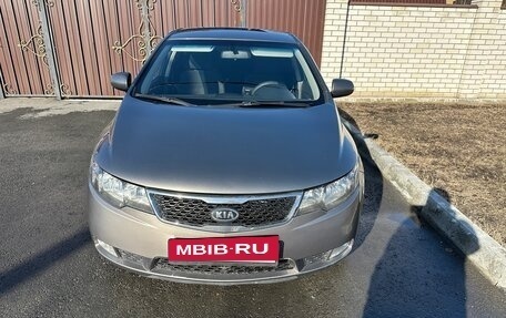 KIA Cerato III, 2011 год, 800 000 рублей, 2 фотография