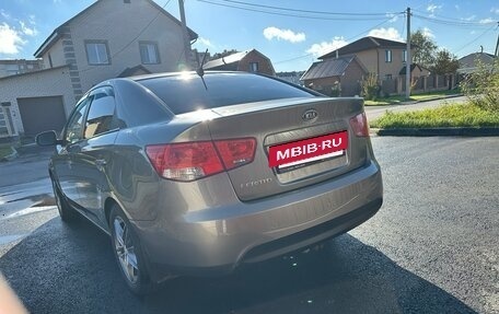 KIA Cerato III, 2011 год, 800 000 рублей, 11 фотография