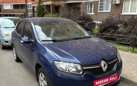 Renault Logan II, 2015 год, 850 000 рублей, 13 фотография