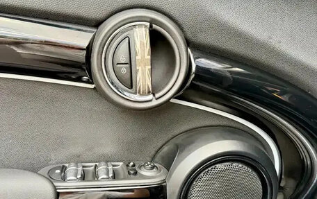 MINI Clubman, 2023 год, 2 076 000 рублей, 8 фотография