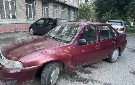 Daewoo Nexia I рестайлинг, 2010 год, 210 000 рублей, 4 фотография