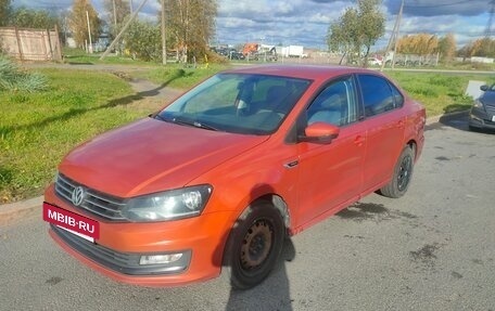 Volkswagen Polo VI (EU Market), 2016 год, 950 000 рублей, 2 фотография
