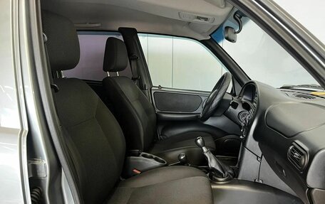 Chevrolet Niva I рестайлинг, 2018 год, 750 000 рублей, 6 фотография