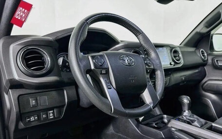 Toyota Tacoma III, 2022 год, 8 897 645 рублей, 6 фотография