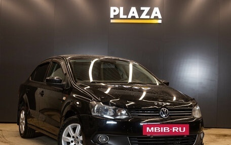 Volkswagen Polo VI (EU Market), 2012 год, 700 000 рублей, 2 фотография