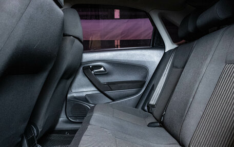 Volkswagen Polo VI (EU Market), 2012 год, 700 000 рублей, 10 фотография