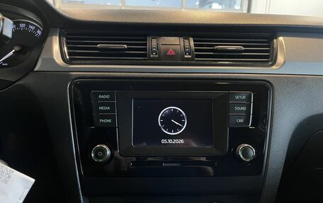 Skoda Rapid I, 2017 год, 1 080 000 рублей, 14 фотография