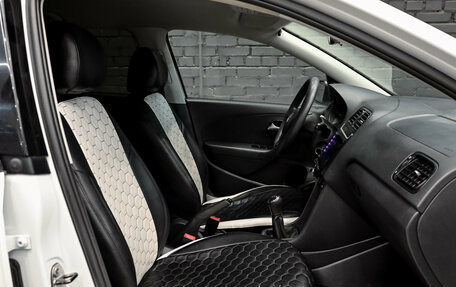 Volkswagen Polo VI (EU Market), 2017 год, 830 000 рублей, 10 фотография