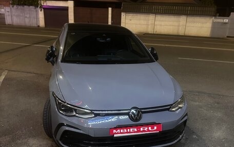 Volkswagen Golf VIII, 2024 год, 2 060 000 рублей, 3 фотография