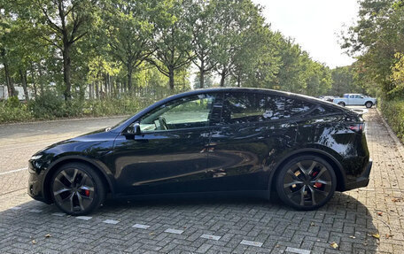 Tesla Model Y I, 2026 год, 7 200 000 рублей, 2 фотография