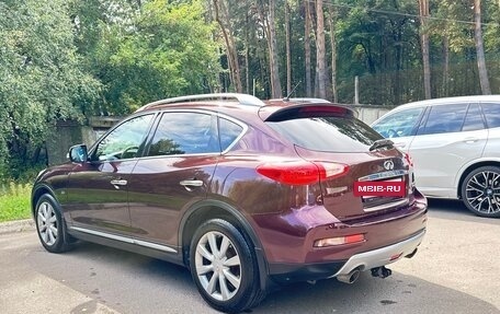 Infiniti QX50 I рестайлинг, 2015 год, 2 050 000 рублей, 10 фотография