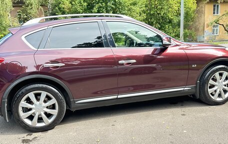 Infiniti QX50 I рестайлинг, 2015 год, 2 050 000 рублей, 17 фотография