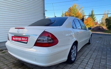 Mercedes-Benz E-Класс, 2008 год, 829 999 рублей, 9 фотография