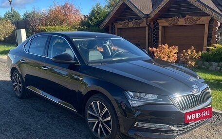 Skoda Superb III рестайлинг, 2025 год, 3 100 000 рублей, 3 фотография