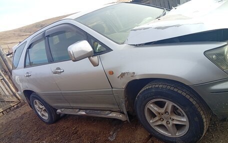 Toyota Harrier, 1998 год, 250 000 рублей, 2 фотография
