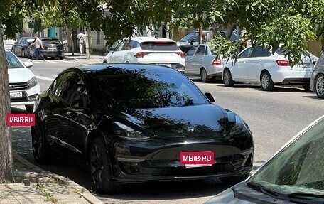 Tesla Model 3 I, 2020 год, 2 000 000 рублей, 2 фотография