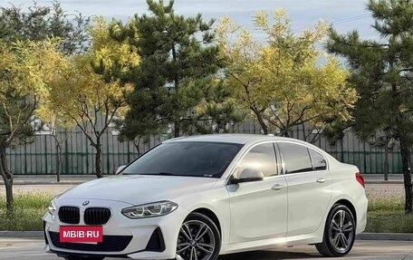 BMW 1 серия, 2023 год, 1 780 000 рублей, 2 фотография