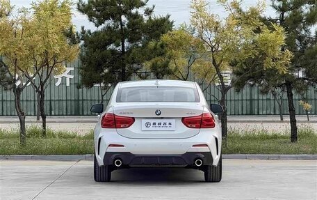 BMW 1 серия, 2023 год, 1 780 000 рублей, 6 фотография