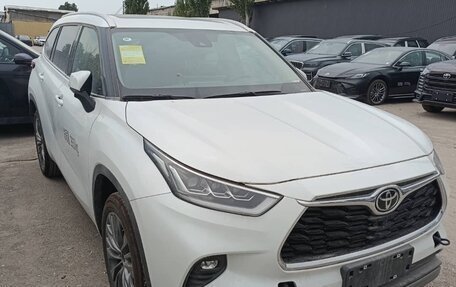 Toyota Highlander, 2026 год, 5 500 рублей, 3 фотография