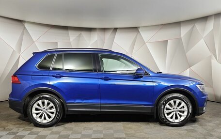 Volkswagen Tiguan II, 2019 год, 1 875 000 рублей, 6 фотография