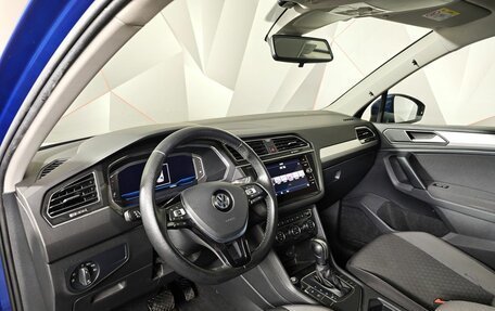 Volkswagen Tiguan II, 2019 год, 1 875 000 рублей, 18 фотография