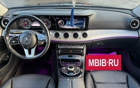 Mercedes-Benz E-Класс, 2019 год, 3 255 000 рублей, 10 фотография