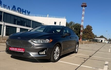 Ford Fusion (North America) II, 2020 год, 1 850 000 рублей, 3 фотография