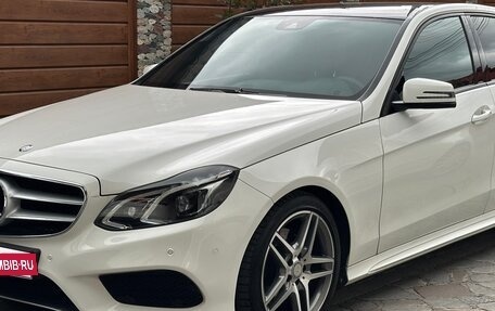 Mercedes-Benz E-Класс, 2013 год, 1 980 000 рублей, 3 фотография