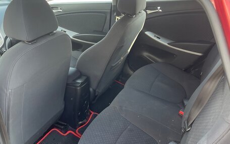 Hyundai Solaris II рестайлинг, 2011 год, 670 000 рублей, 5 фотография