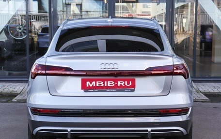 Audi e-tron I, 2021 год, 5 500 000 рублей, 5 фотография