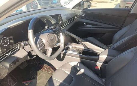 Hyundai Elantra, 2022 год, 1 182 000 рублей, 8 фотография