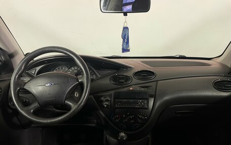 Ford Focus IV, 2001 год, 350 000 рублей, 8 фотография