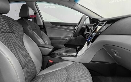 Hyundai Sonata VI, 2010 год, 910 000 рублей, 15 фотография