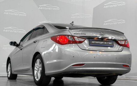 Hyundai Sonata VI, 2010 год, 910 000 рублей, 25 фотография