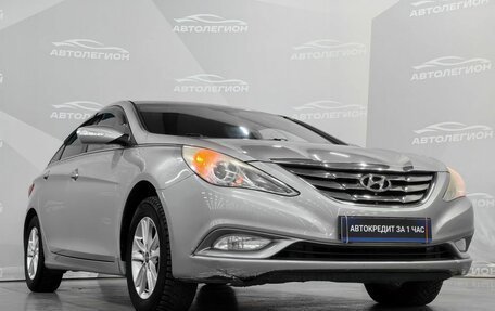 Hyundai Sonata VI, 2010 год, 910 000 рублей, 26 фотография