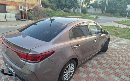 KIA Rio IV, 2021 год, 1 710 000 рублей, 3 фотография
