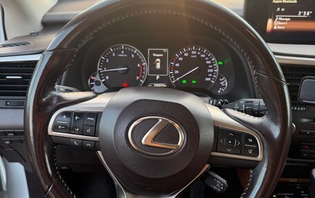 Lexus RX IV рестайлинг, 2018 год, 3 400 000 рублей, 10 фотография