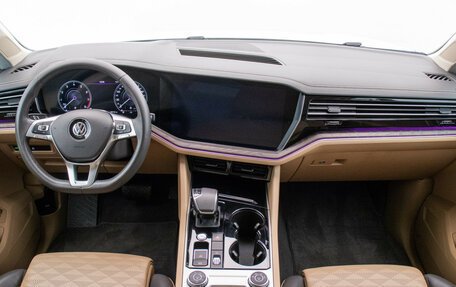 Volkswagen Touareg III, 2020 год, 4 295 000 рублей, 13 фотография