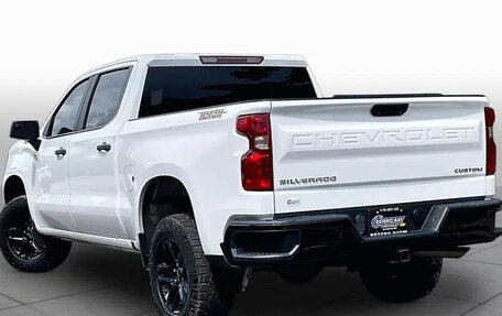 Chevrolet Silverado, 2022 год, 7 868 553 рублей, 2 фотография