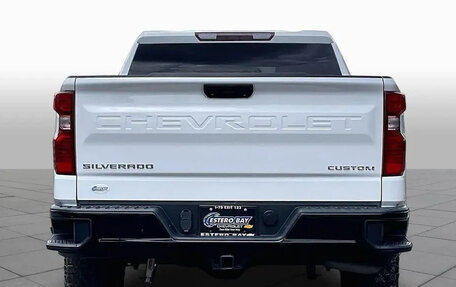 Chevrolet Silverado, 2022 год, 7 868 553 рублей, 3 фотография