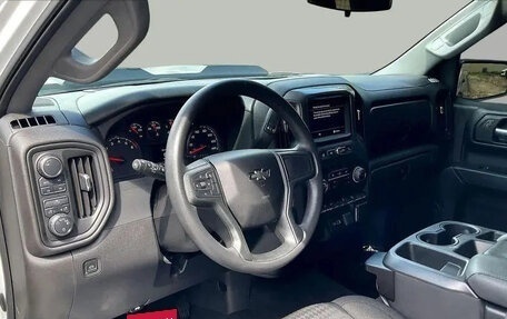 Chevrolet Silverado, 2022 год, 7 868 553 рублей, 5 фотография