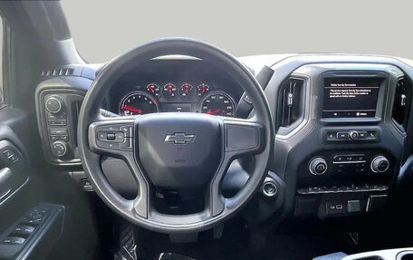 Chevrolet Silverado, 2022 год, 7 868 553 рублей, 6 фотография