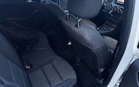 Mercedes-Benz B-Класс, 2013 год, 990 000 рублей, 4 фотография