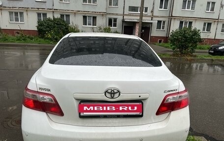 Toyota Camry, 2009 год, 1 000 000 рублей, 6 фотография