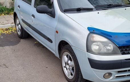 Renault Clio III, 2002 год, 300 000 рублей, 6 фотография