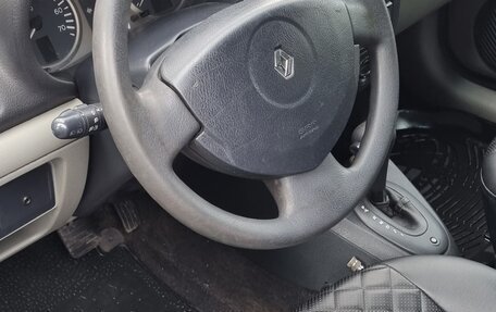 Renault Clio III, 2002 год, 300 000 рублей, 8 фотография