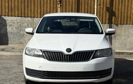 Skoda Rapid I, 2018 год, 1 100 000 рублей, 2 фотография