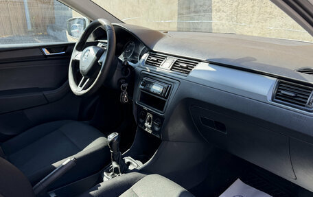 Skoda Rapid I, 2018 год, 1 100 000 рублей, 10 фотография