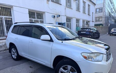 Toyota Highlander III, 2009 год, 1 431 000 рублей, 2 фотография
